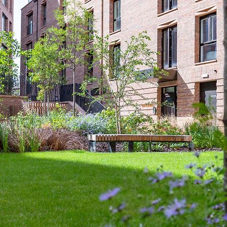 Luxury 2 Bedroom Apartment With Free Parking In The Heart Of York Eksteriør billede