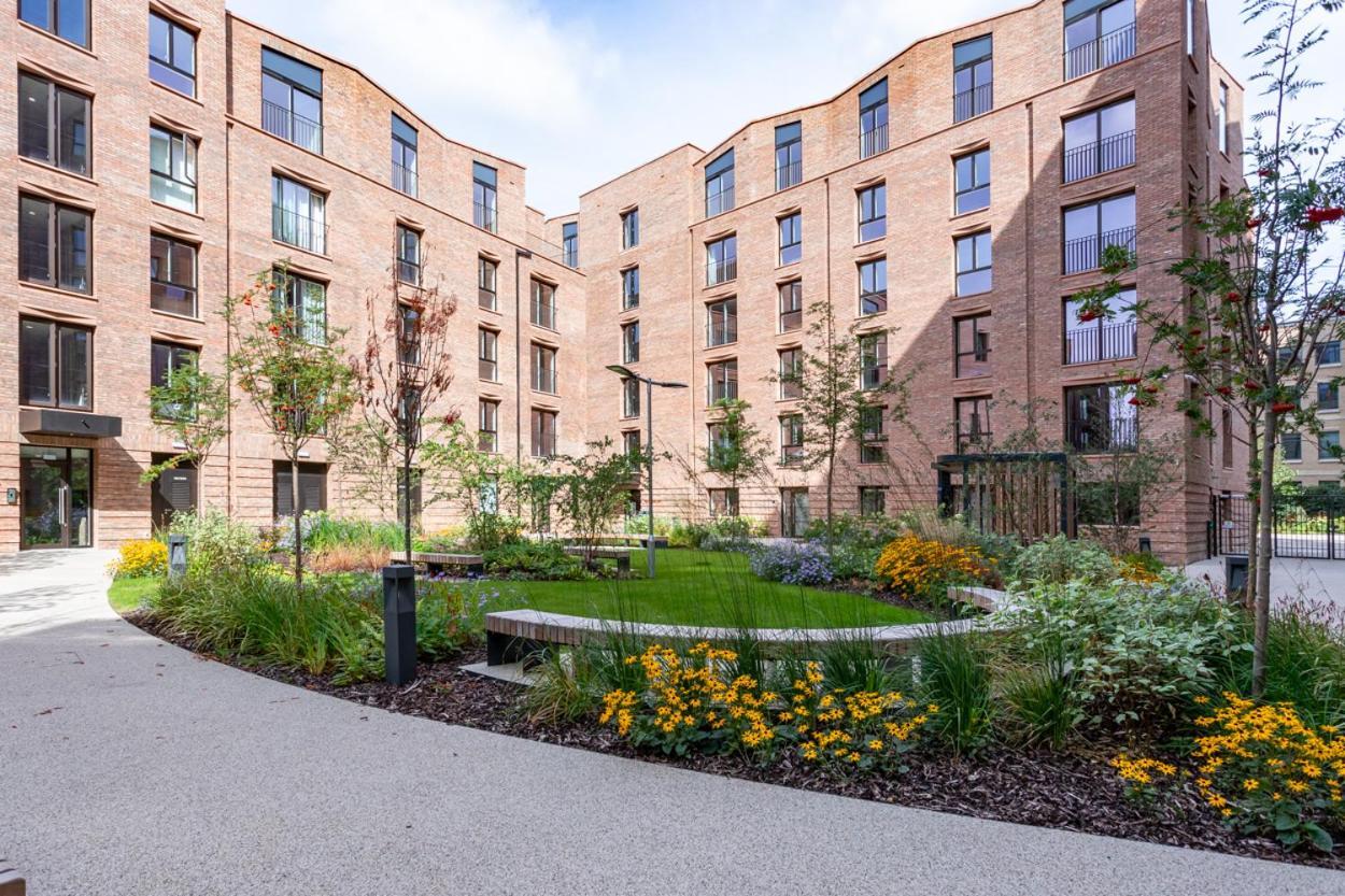 Luxury 2 Bedroom Apartment With Free Parking In The Heart Of York Eksteriør billede