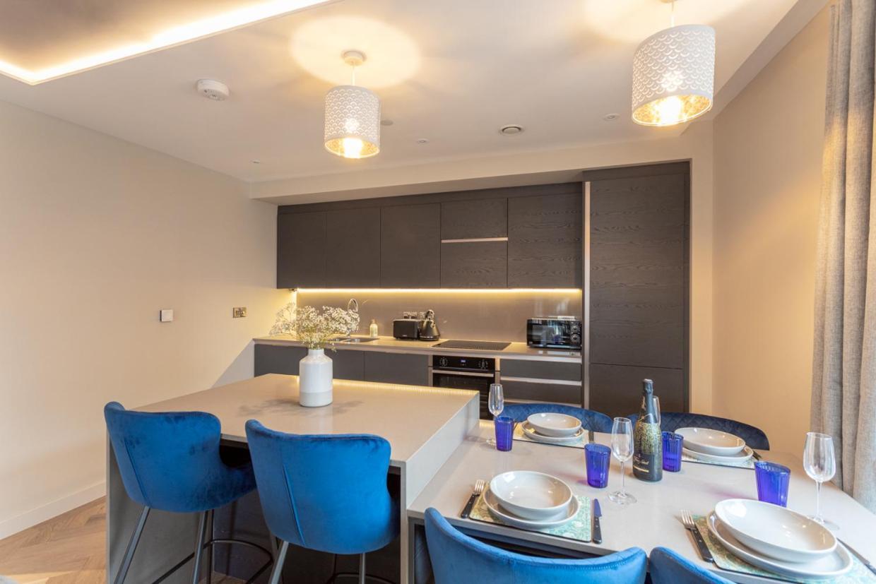 Luxury 2 Bedroom Apartment With Free Parking In The Heart Of York Eksteriør billede
